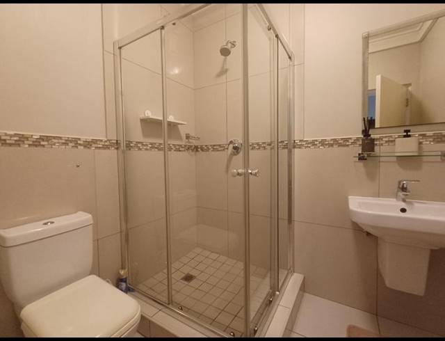 2 BEDROOM APARTMENT FOR SALE IN UMHLANGA RIDGE